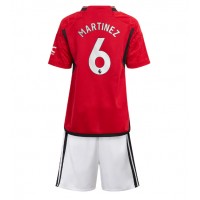 Dětský fotbalový dres Manchester United Lisandro Martinez #6 2023-24 Domácí Krátký Rukáv (+ trenýrky)